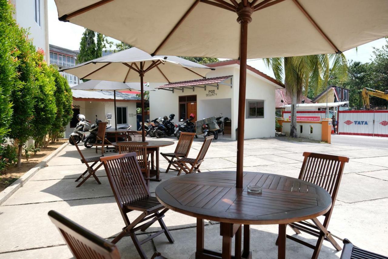 Oyo 1616 Hotel Central City 2 Tanjung Pandan Εξωτερικό φωτογραφία