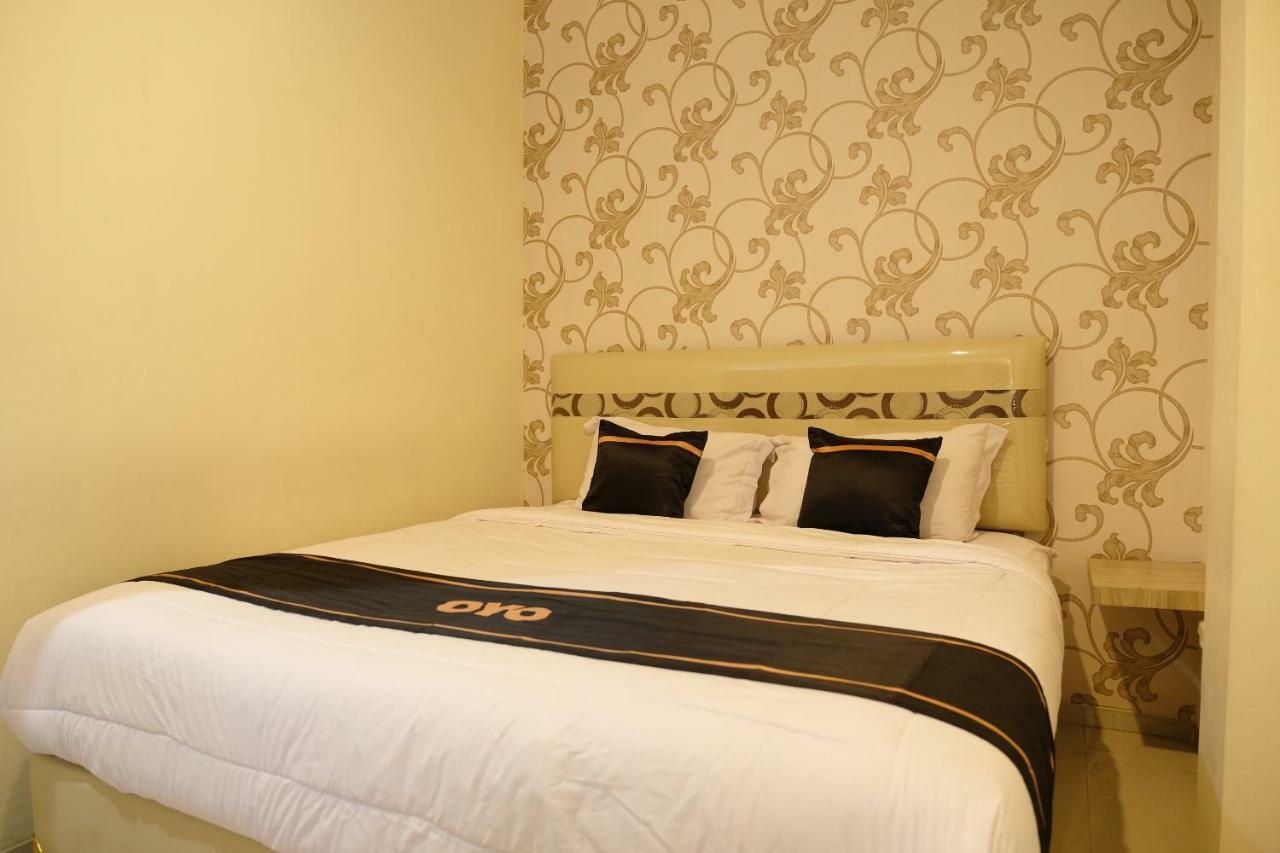 Oyo 1616 Hotel Central City 2 Tanjung Pandan Εξωτερικό φωτογραφία